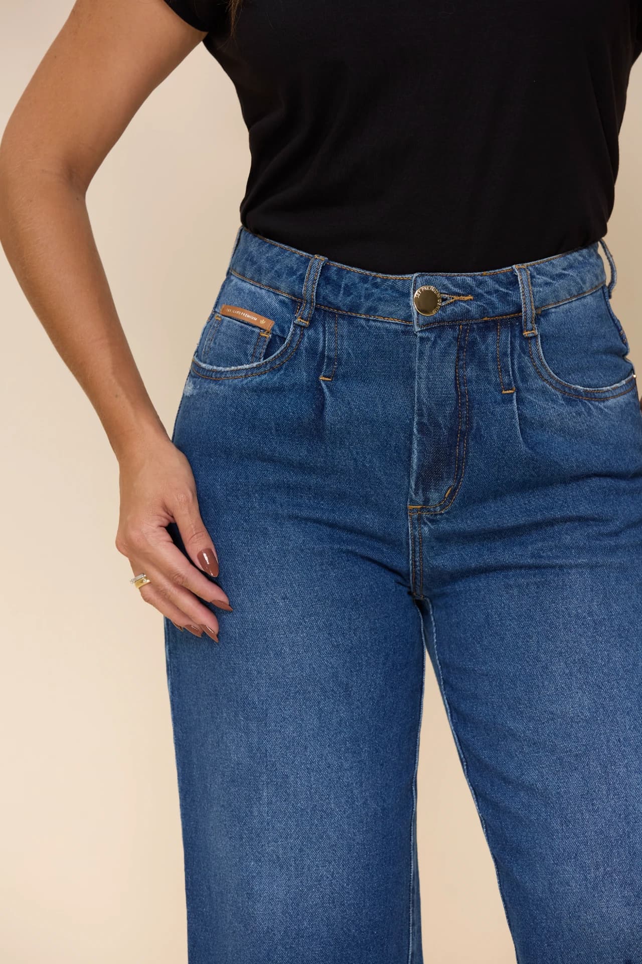 CALCA WIDE LEG COM PREGA 3