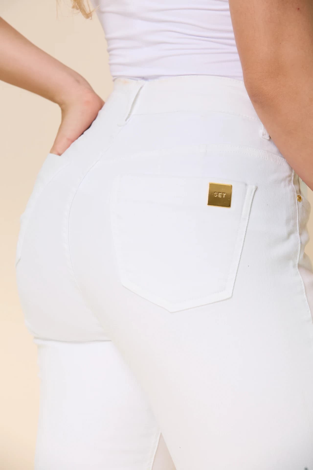 CALCA BOOTCUT BRANCA 1