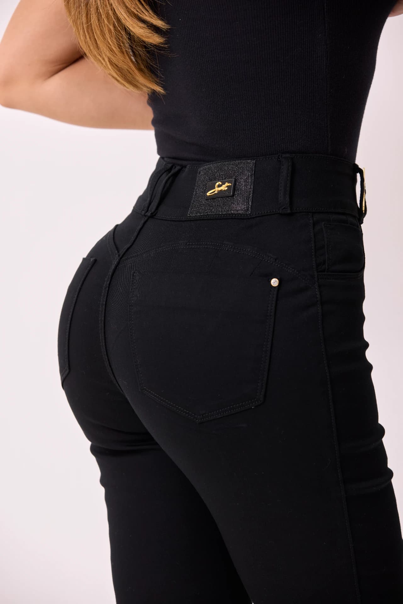 CALÇA CIGARRETE LUXO 3