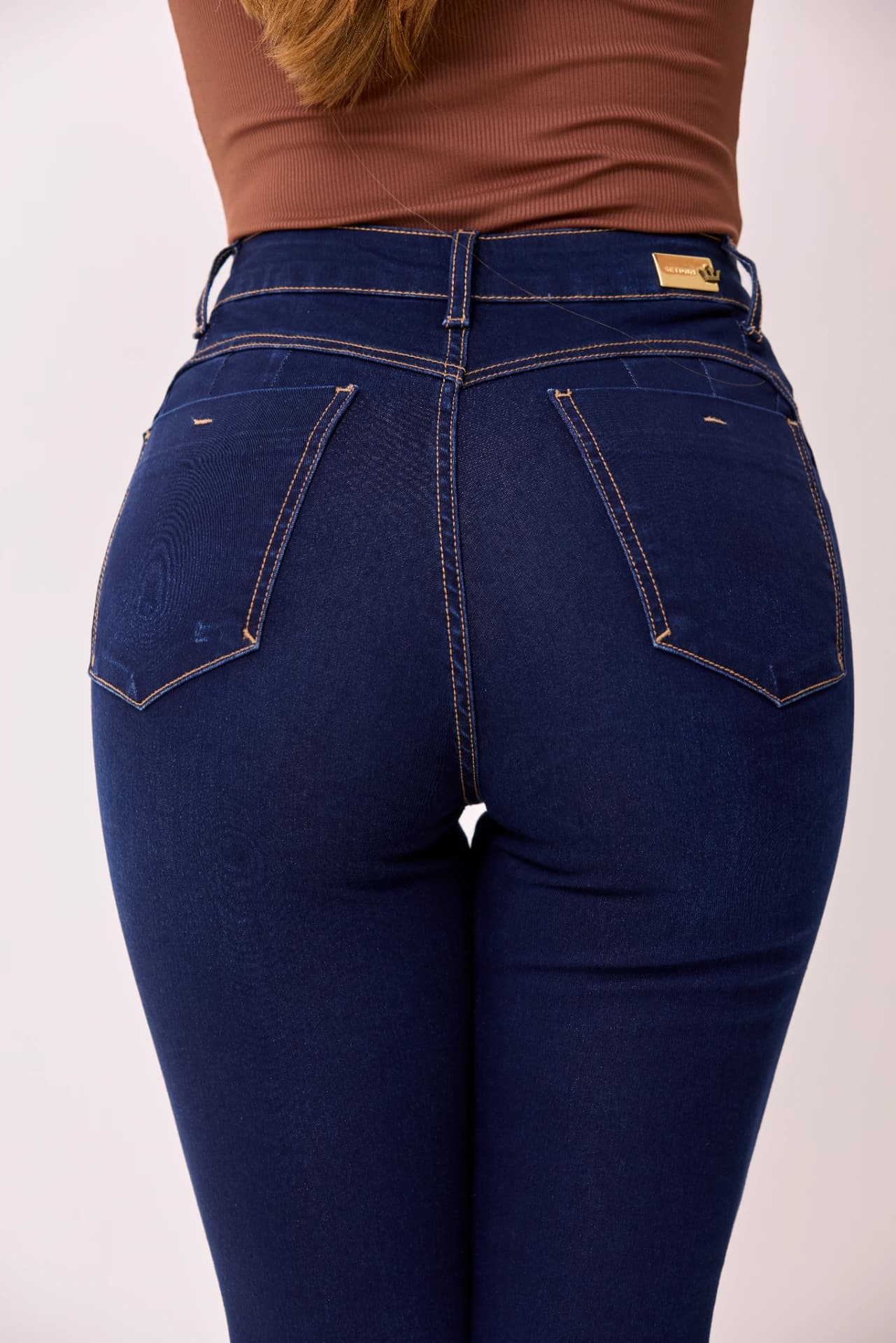 CALÇA CIGARRETE BUMBUM PERFEITO 2